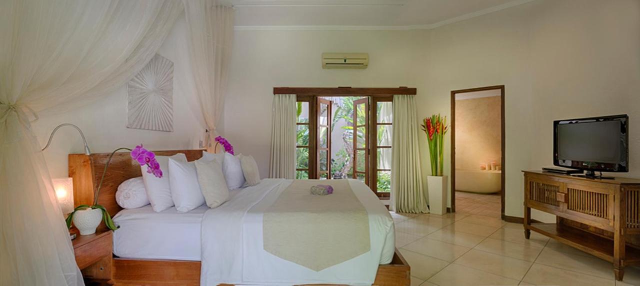 Villa Kubu Seminyak Extérieur photo