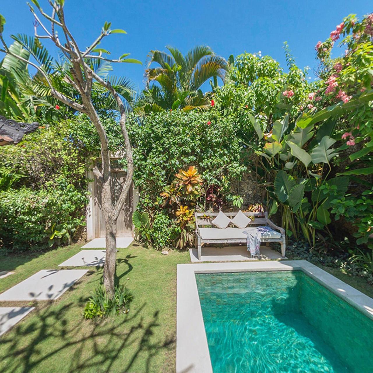 Villa Kubu Seminyak Extérieur photo