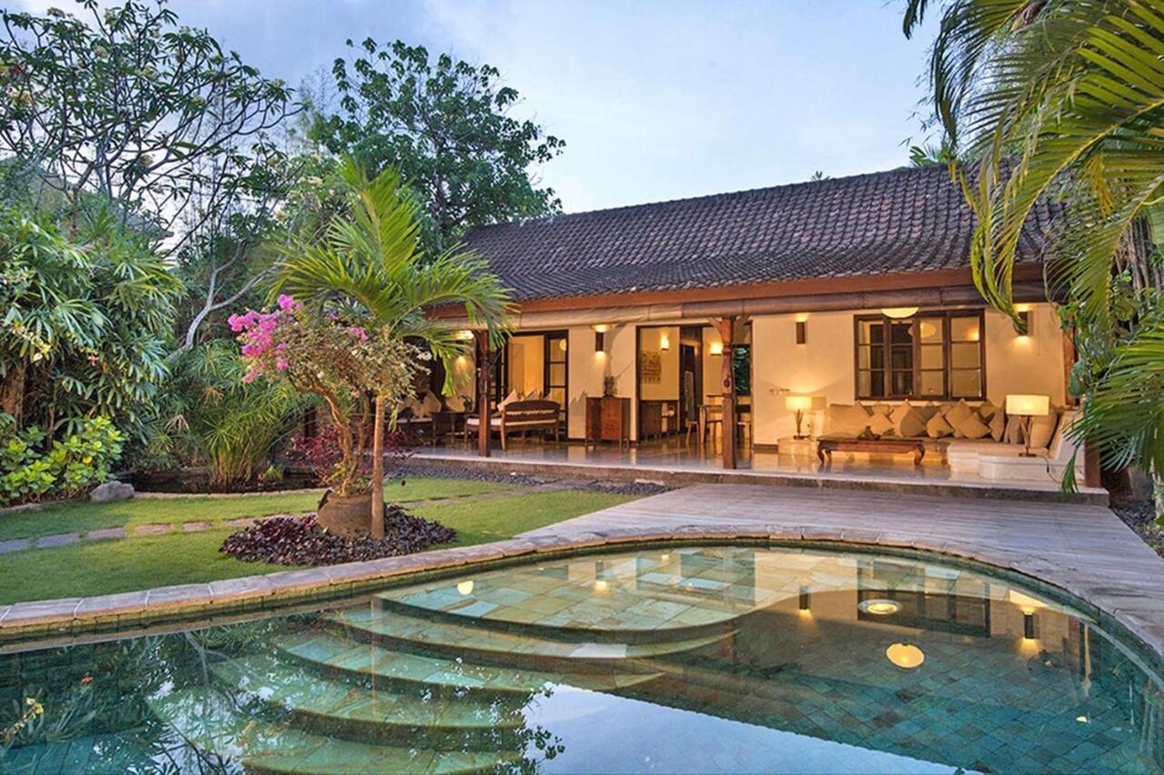 Villa Kubu Seminyak Extérieur photo