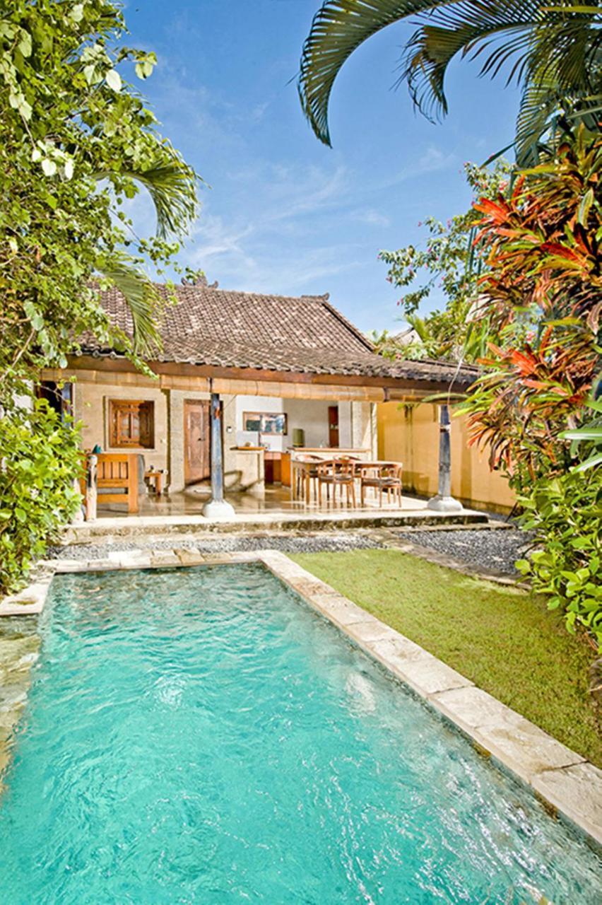 Villa Kubu Seminyak Extérieur photo
